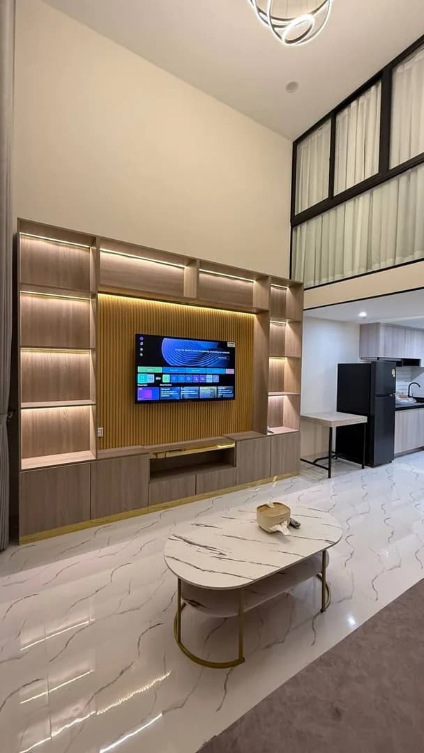 Modern 2 bedroom For Rent - Condo L Tower - Near Toul Tumpoung - Image 1